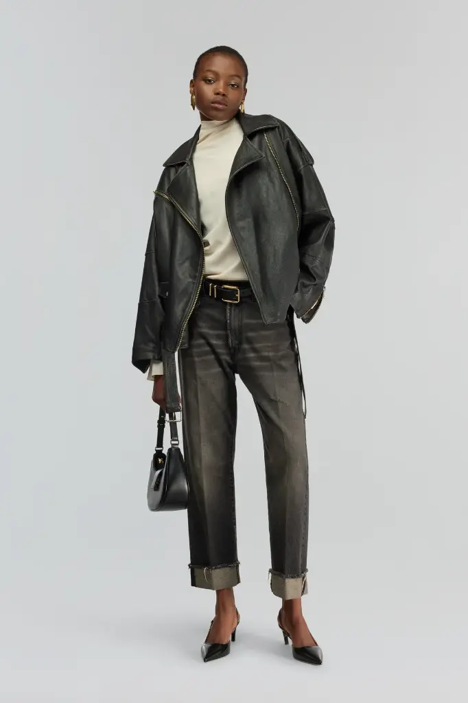 9530003000043 - 2.webp