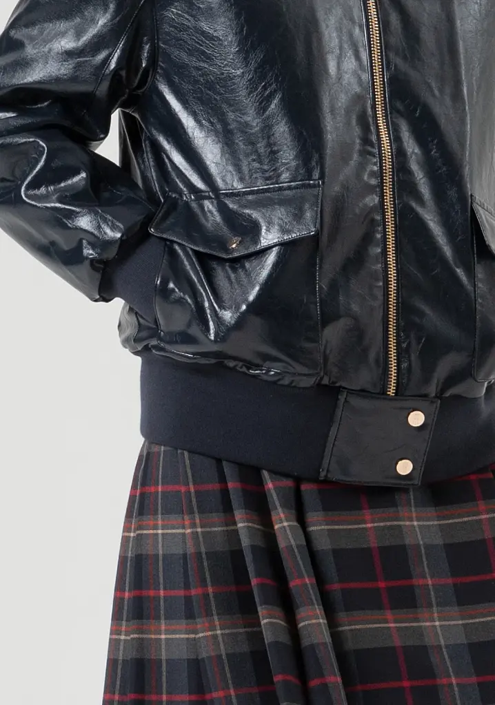 9530005000084 - 2.webp