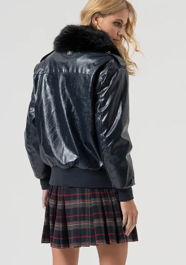 9530005000084 - 3.webp