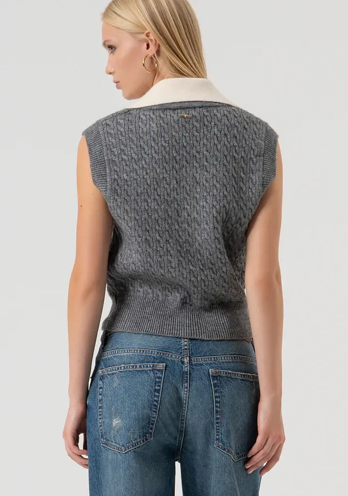 9530011000309 - 4.webp