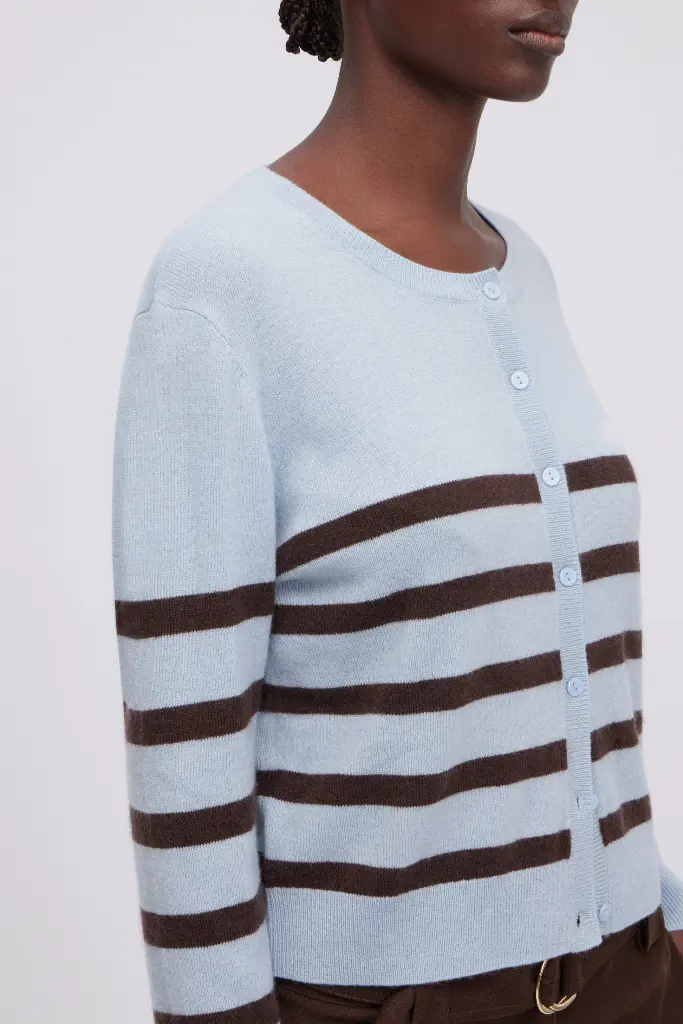 9530012000583 - 5.webp