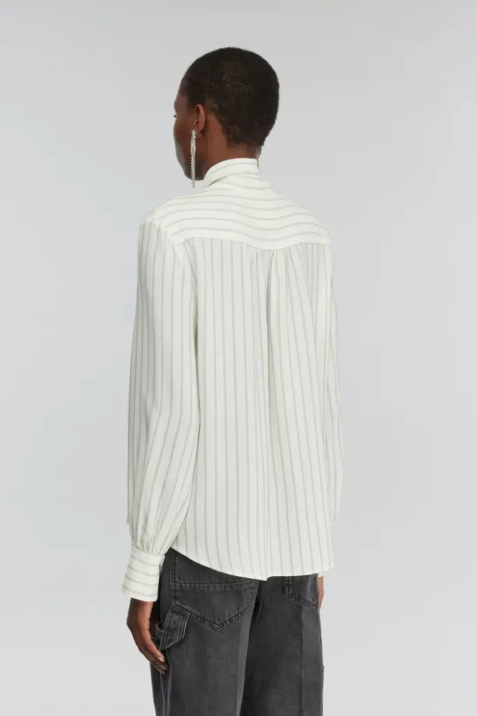 9530024001215 - 3.webp