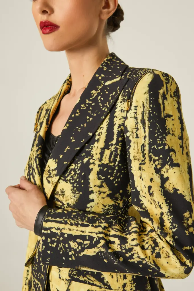 94 30 004 000228 - 4.webp