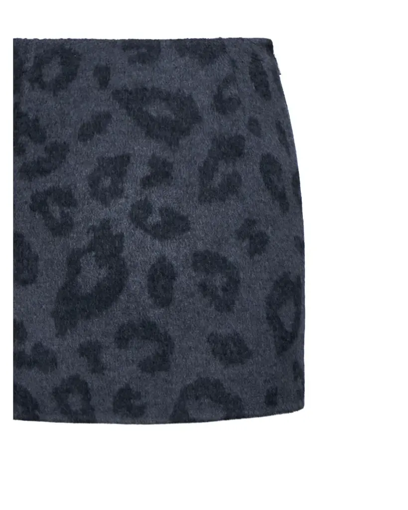 9530030000158 - 3.webp