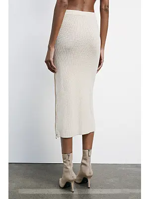 9530032000228 - 3.webp