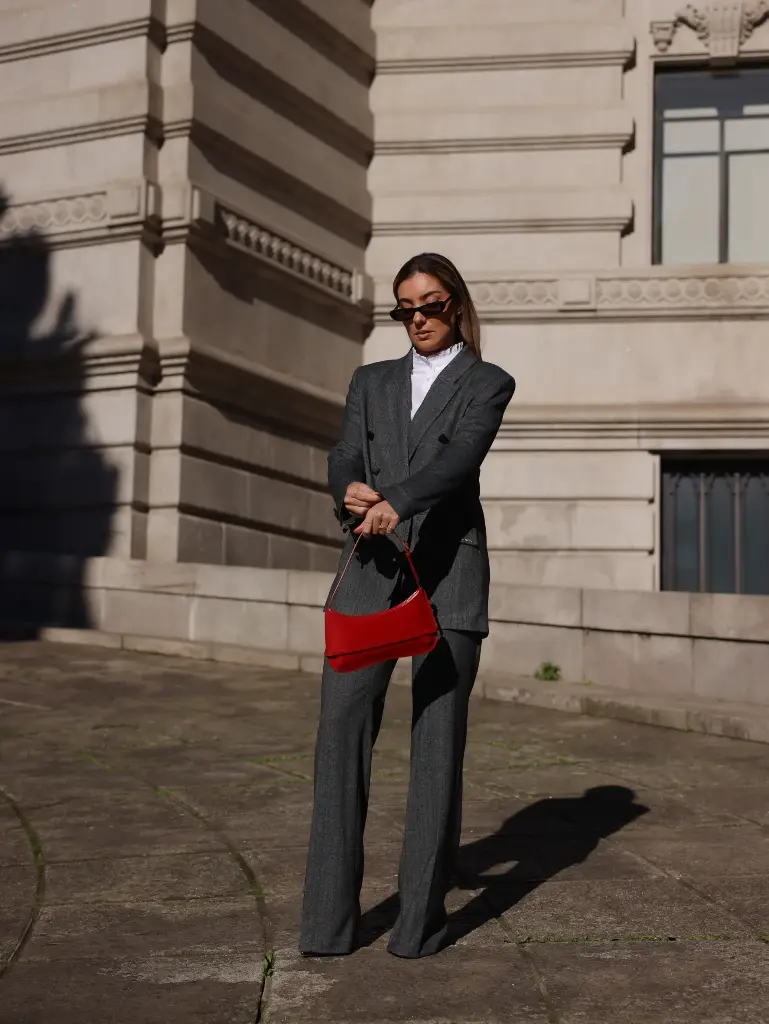 94 30 004 000231 - 4.webp