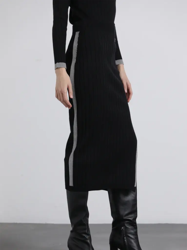 93 30 032 000121 - 2.webp