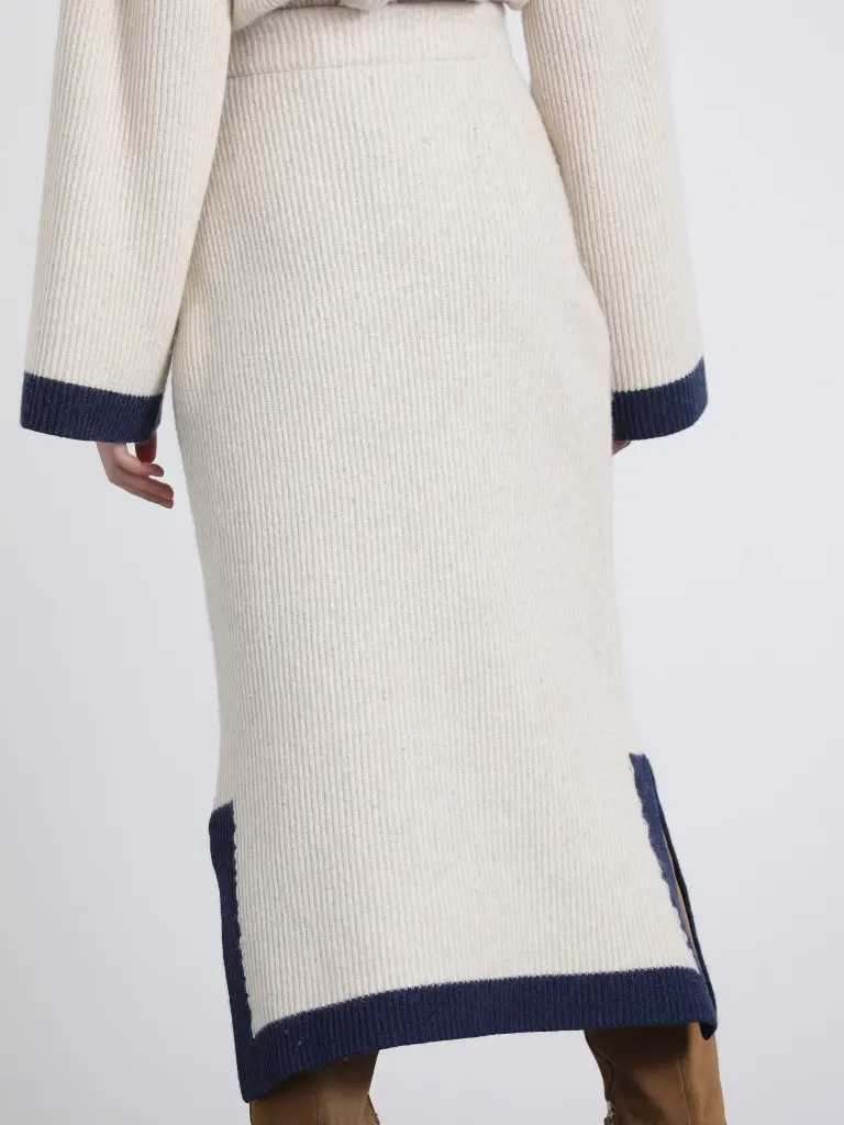 93 30 032 000122 - 6.webp