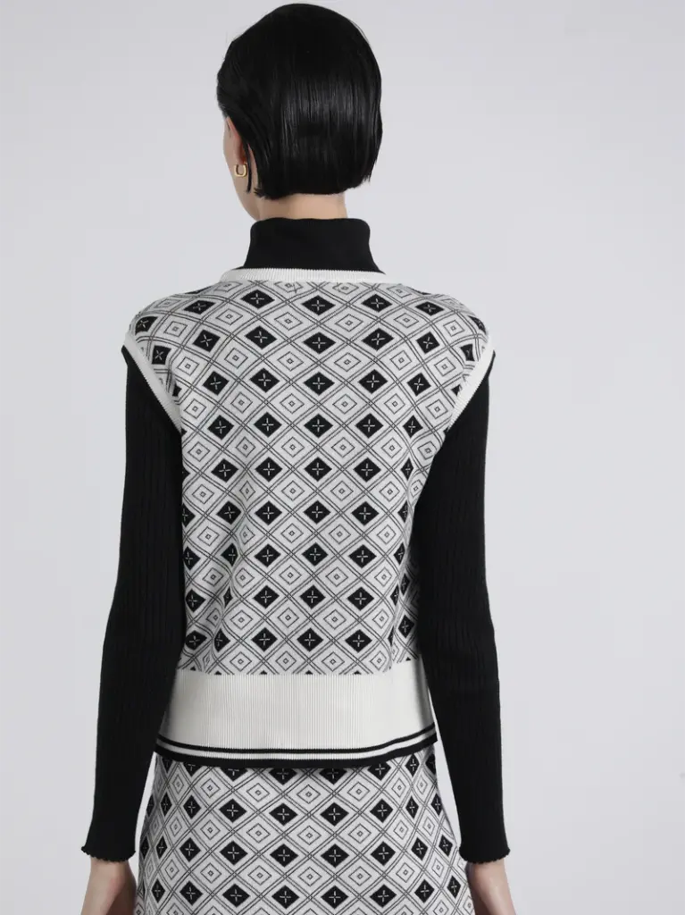 93 30 011 000225 - 2.webp