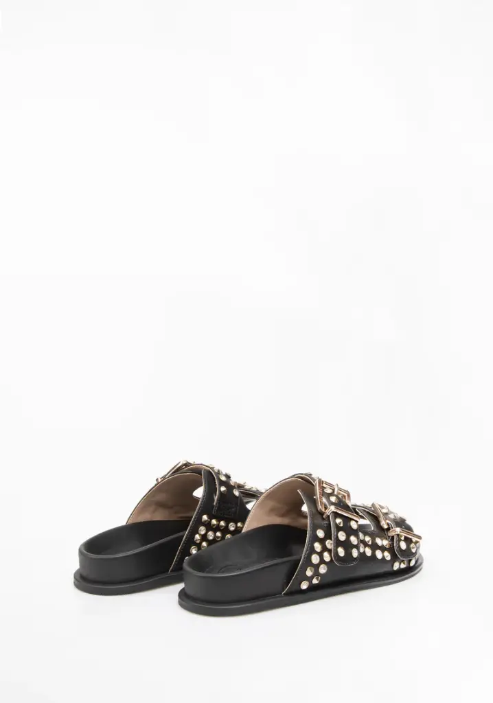 95 32 427 000032 - 3.webp