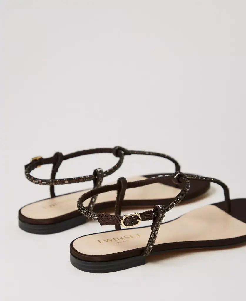 95 32 427 000029 - 3.webp