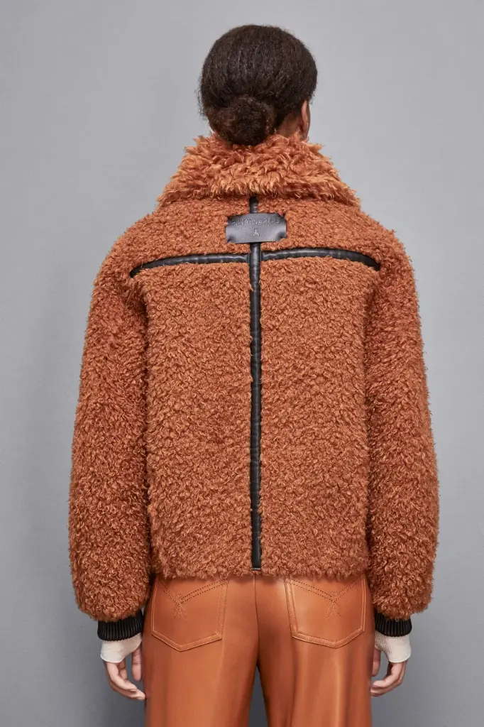 94 30 001 000425 - 3.webp