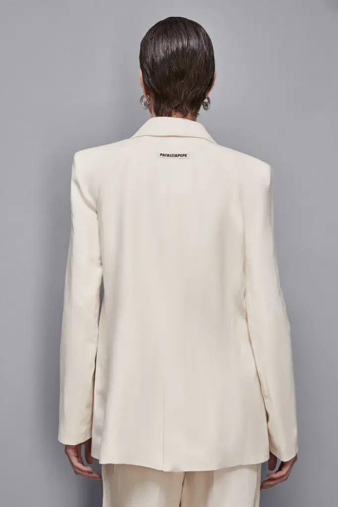 95 30 002 000318 - 3.webp