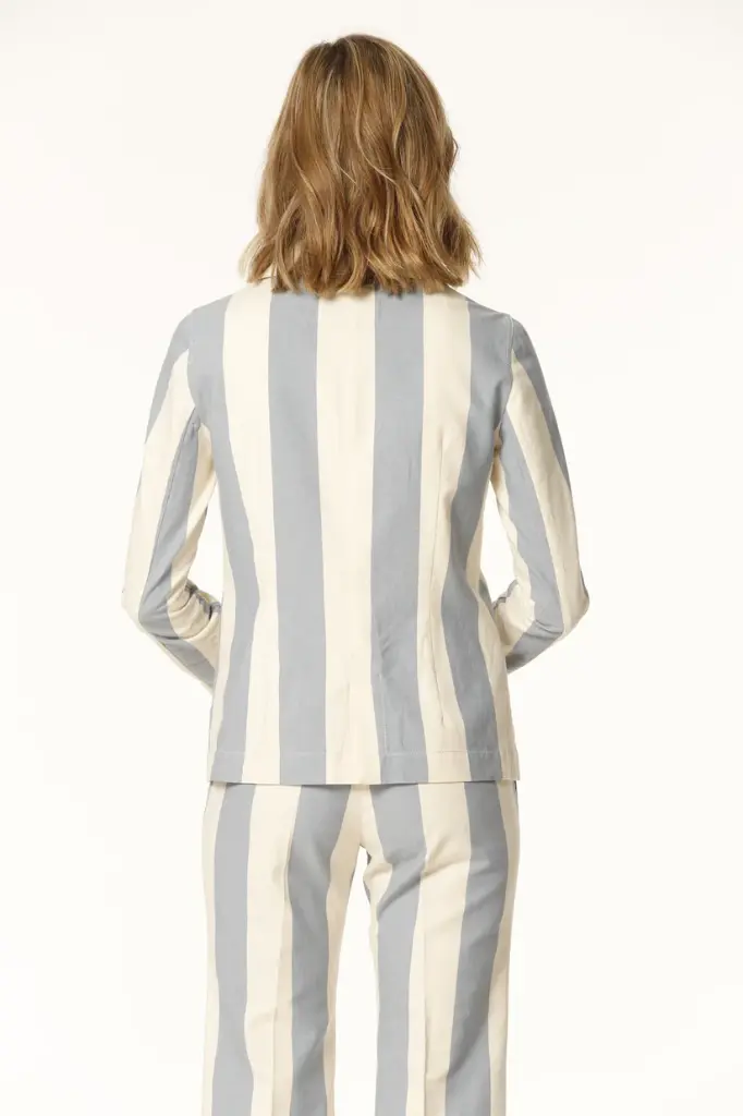 95 30 034 001268 - 3.webp