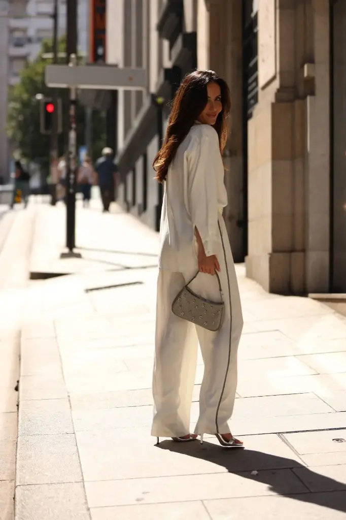 95 30 034 001379 - 2.webp