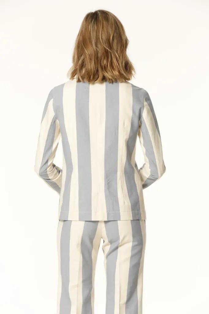 95 30 047 000833 - 3.webp