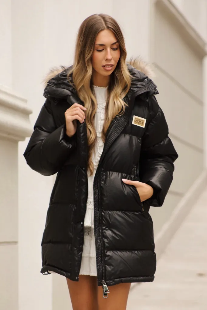 plumas-largo-oversize-negro (1).webp