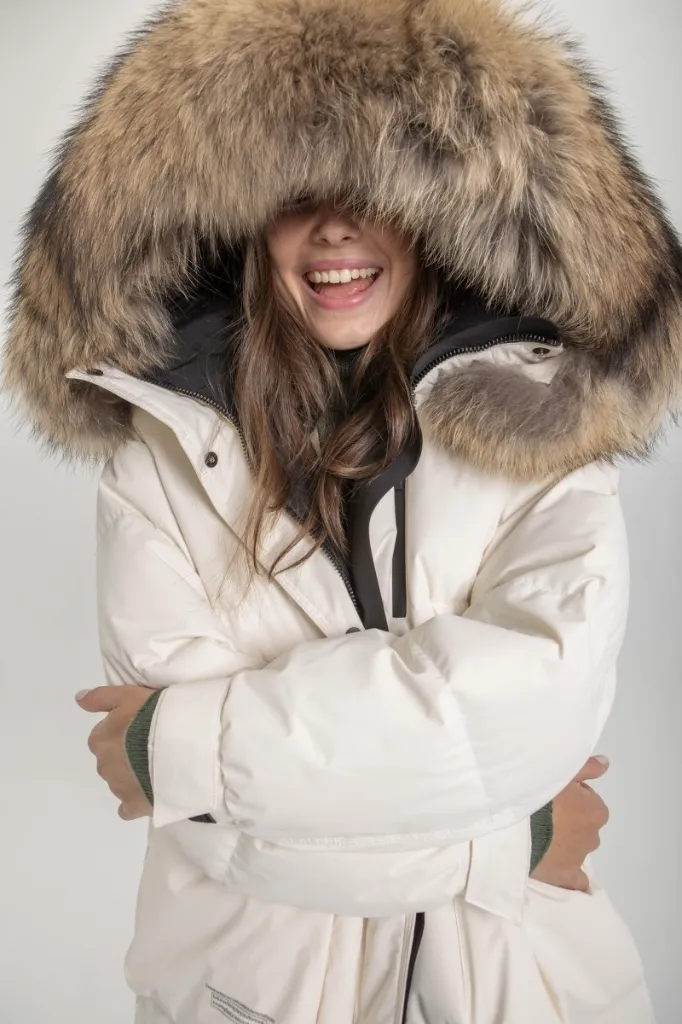 plumas-largo-blanco (3).webp