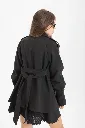 abrigo-estilo-gabardina-corto-negro (2).webp