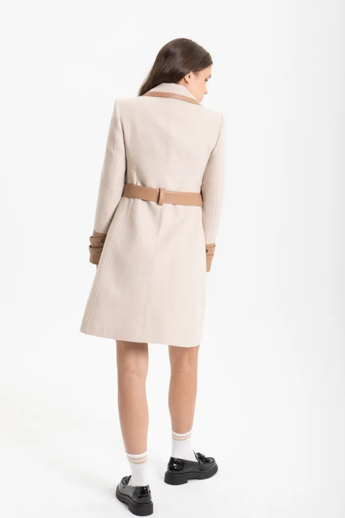 abrigo-combinado-arena-camel (3).webp