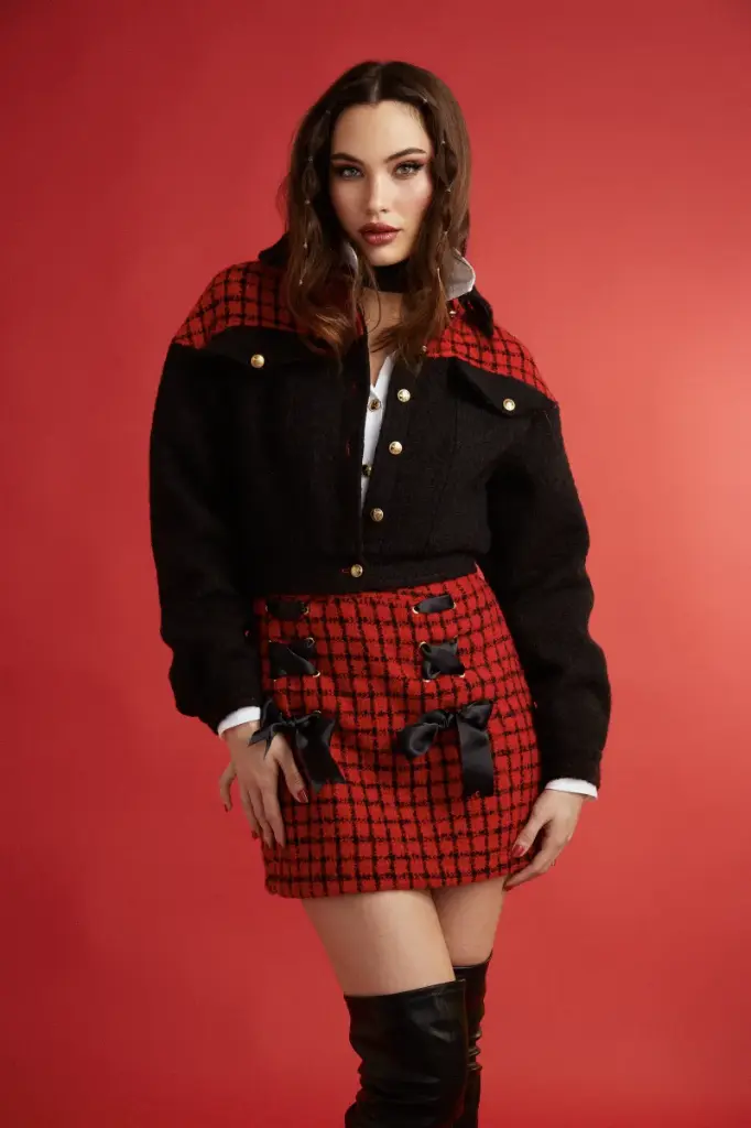 [9430043000030] CAZADORA ANNIE LENNOX