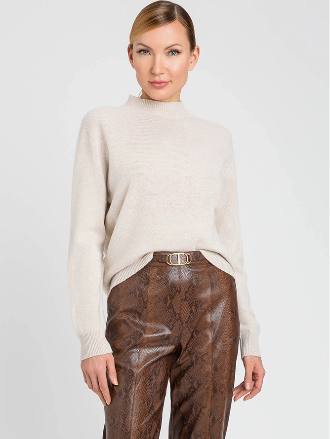 [9330026001272] JERSEY ESCOTE ESPALDA