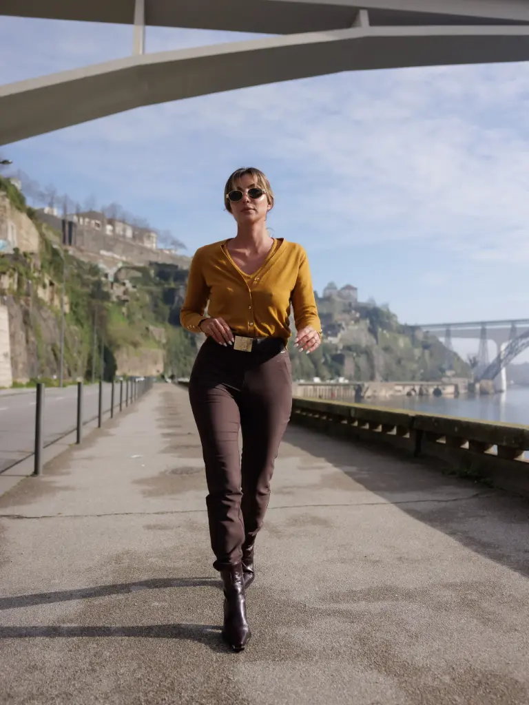 [9430012000448] CHAQUETA MOSTAZA