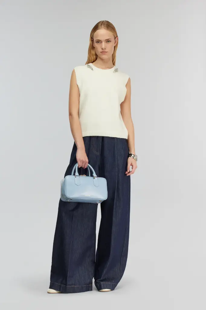 [9530011000303] CHALECO DET CUELLO