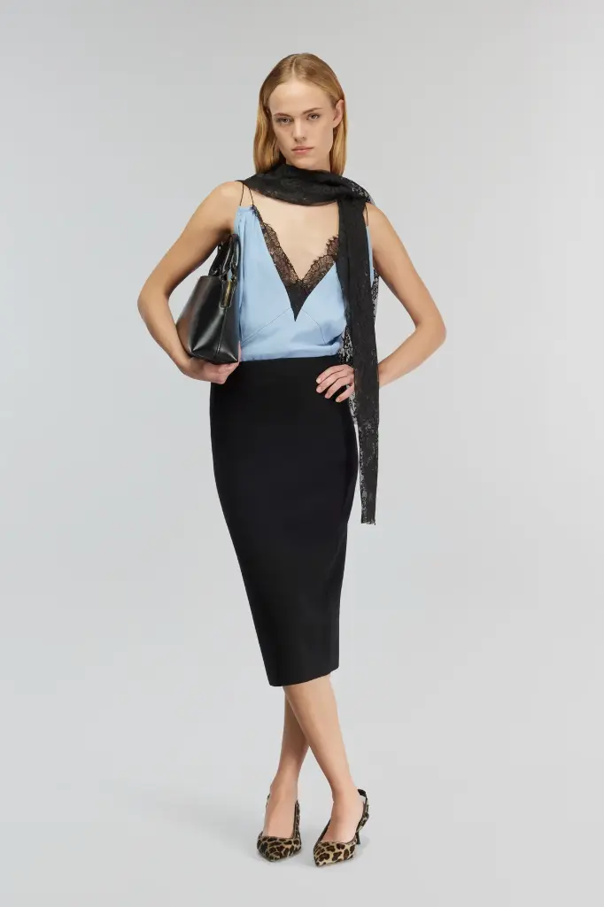 [9530032000198] FALDA TUBO (L)