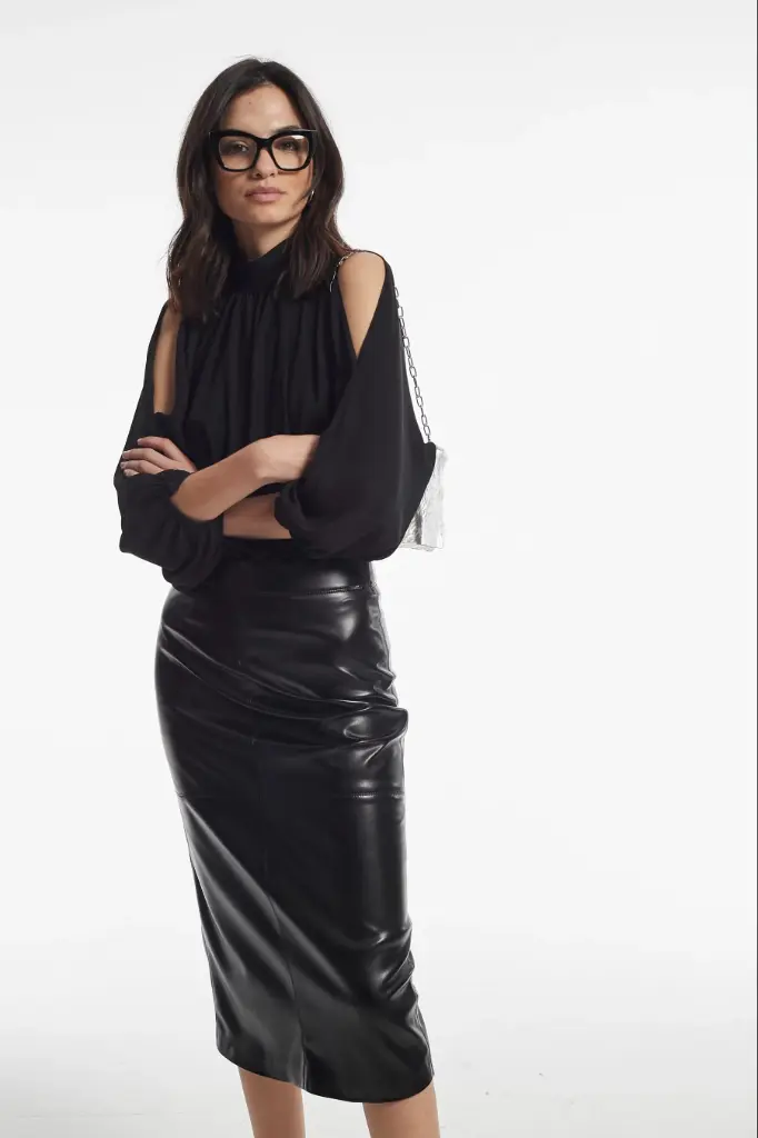 [9330021000352] BLUSA SOTELO