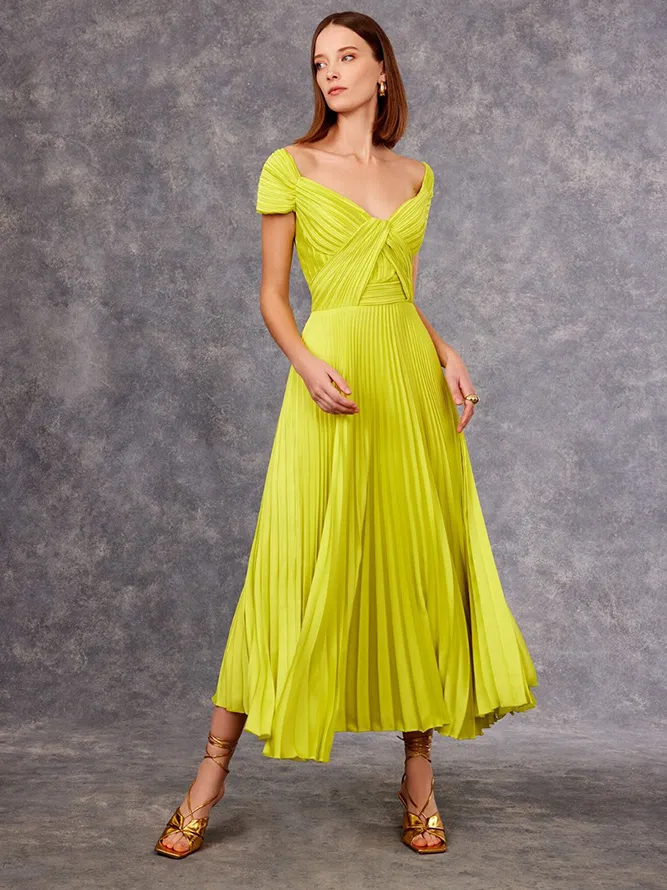 [933014000213] VESTIDO PLISADO YELL (46)