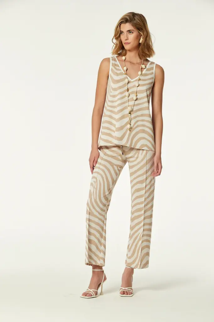 [9530028000570] TOP LIUVA